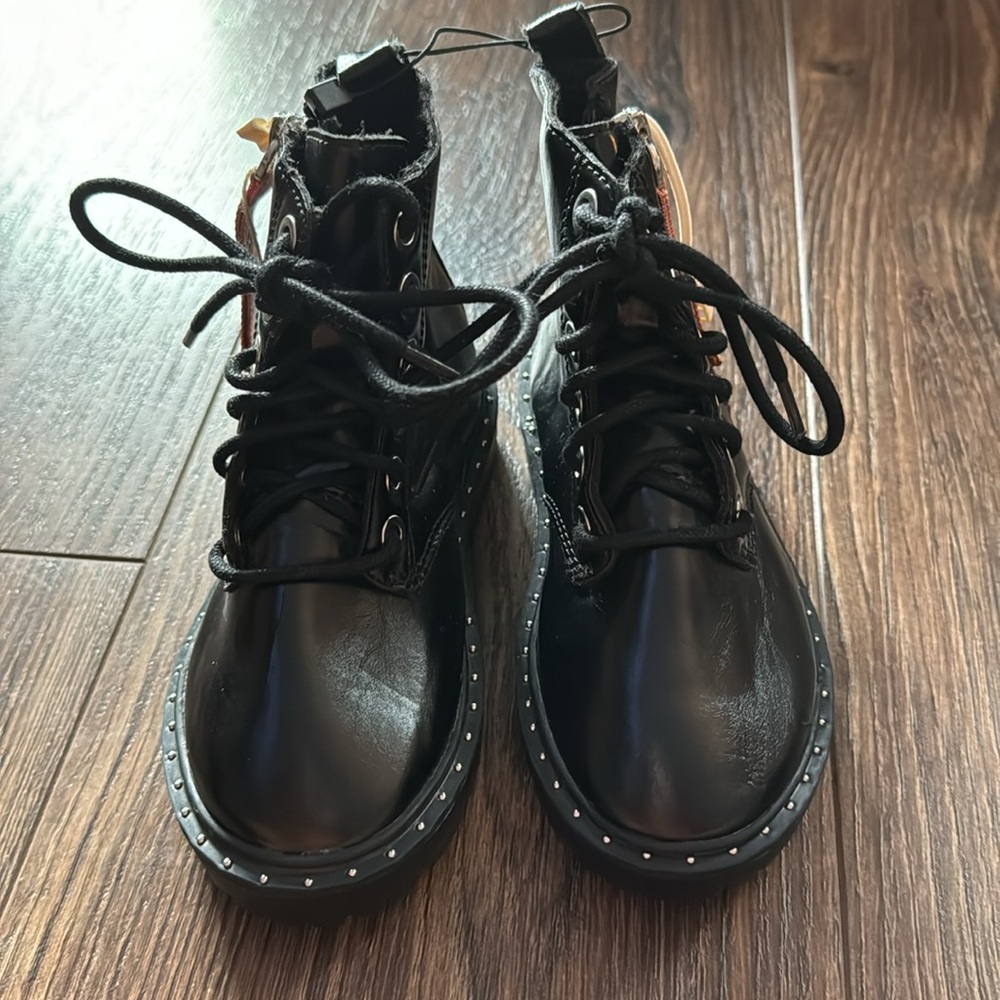 (SOLD)Toddler girl Zara boots - Picture 4 of 6